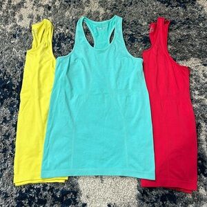 Set of 3 Zyia Copper Charged Tanks Sz M